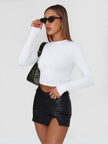 Women's White Long Sleeve Slim Fit Crop Top - Cute Y2K Fall/Winter Essentials for Teens 2024